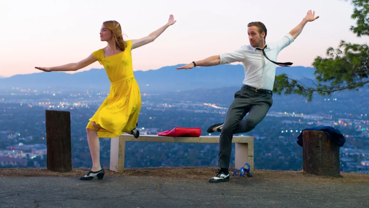 «Ла-Ла-Ленд» Год. 2016 Режиссёр. Дэмьен Шазелл Жанр. мюзикл