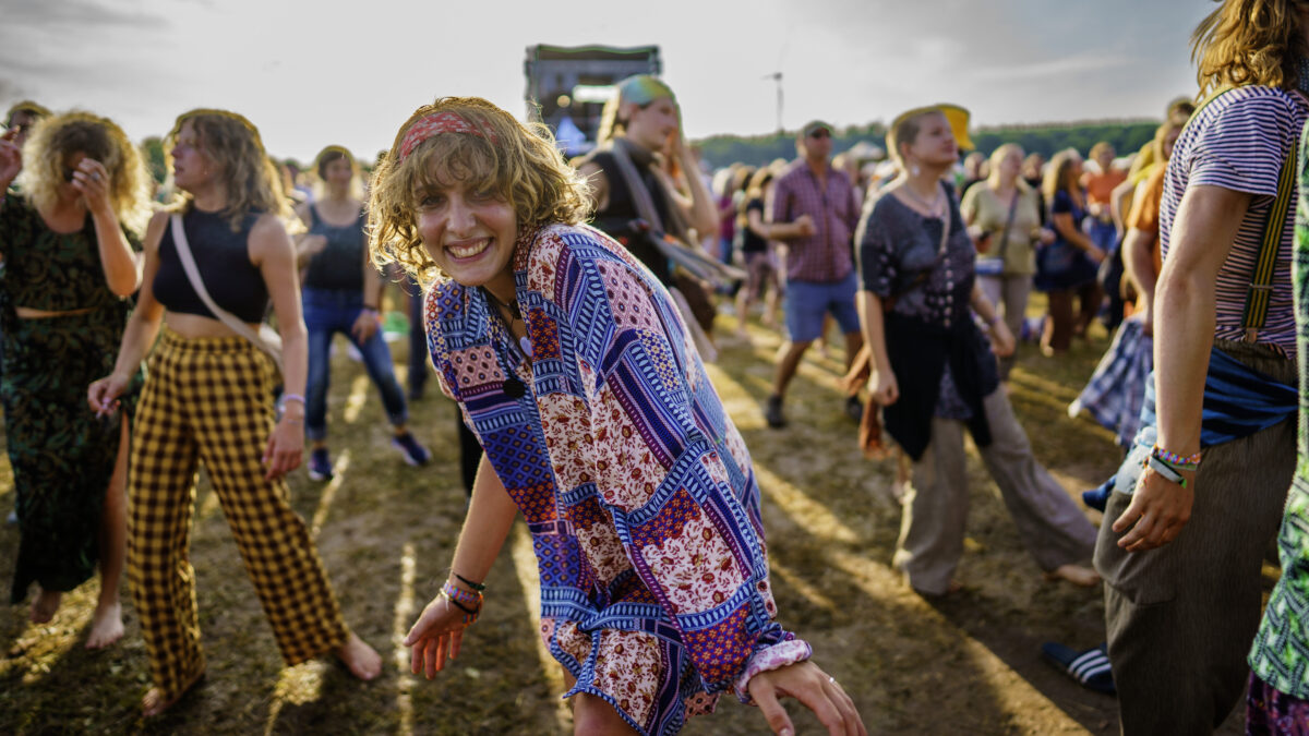 От хиппи до квадроберов: куда делись эмо и готы, и кто пришёл им на смену? Современные субкультуры