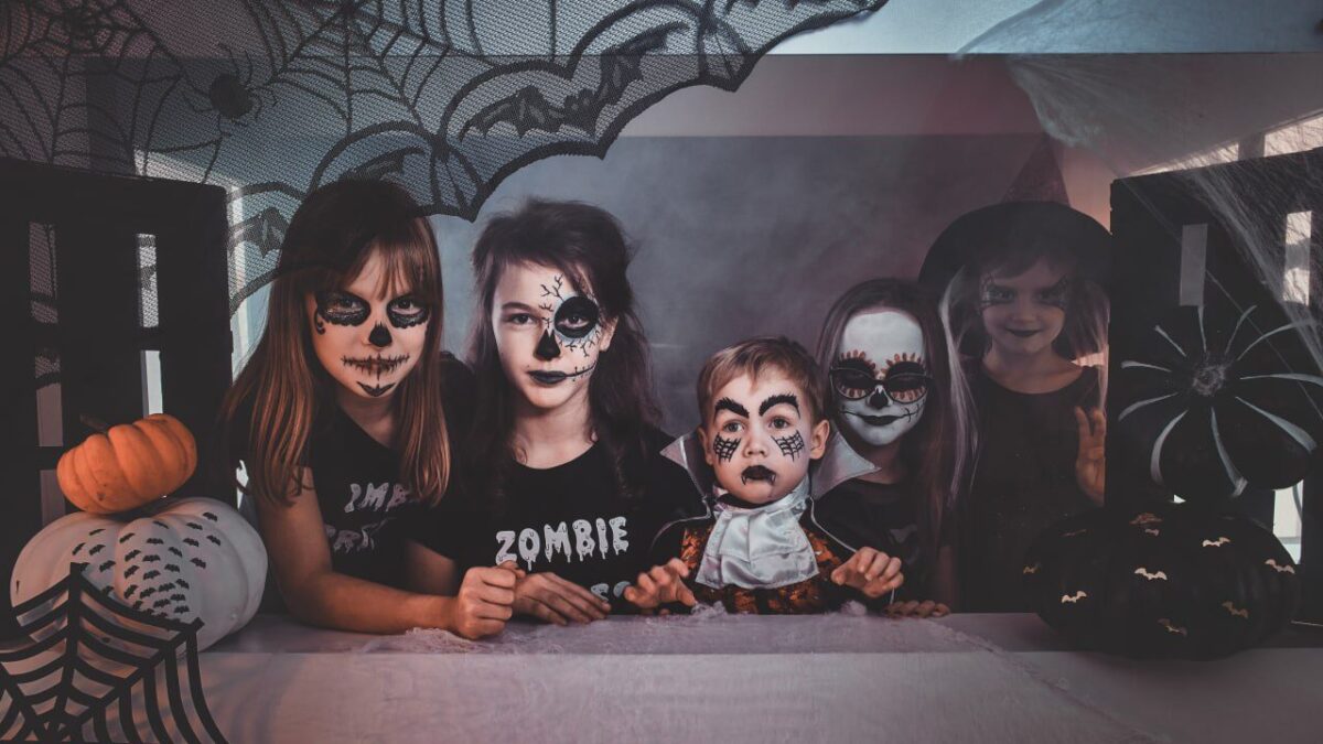 Джек из «Титаника», тыква и Зачарованные: 40 идей костюмов на Хэллоуин для взрослых и детей