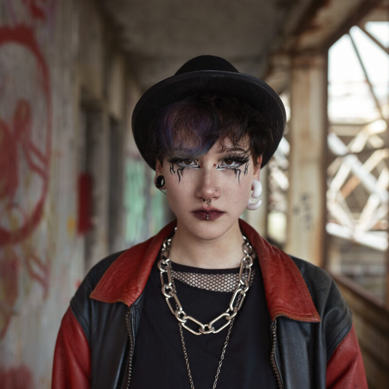 От хиппи до квадроберов: куда делись эмо и готы, и кто пришёл им на смену? Современные субкультуры