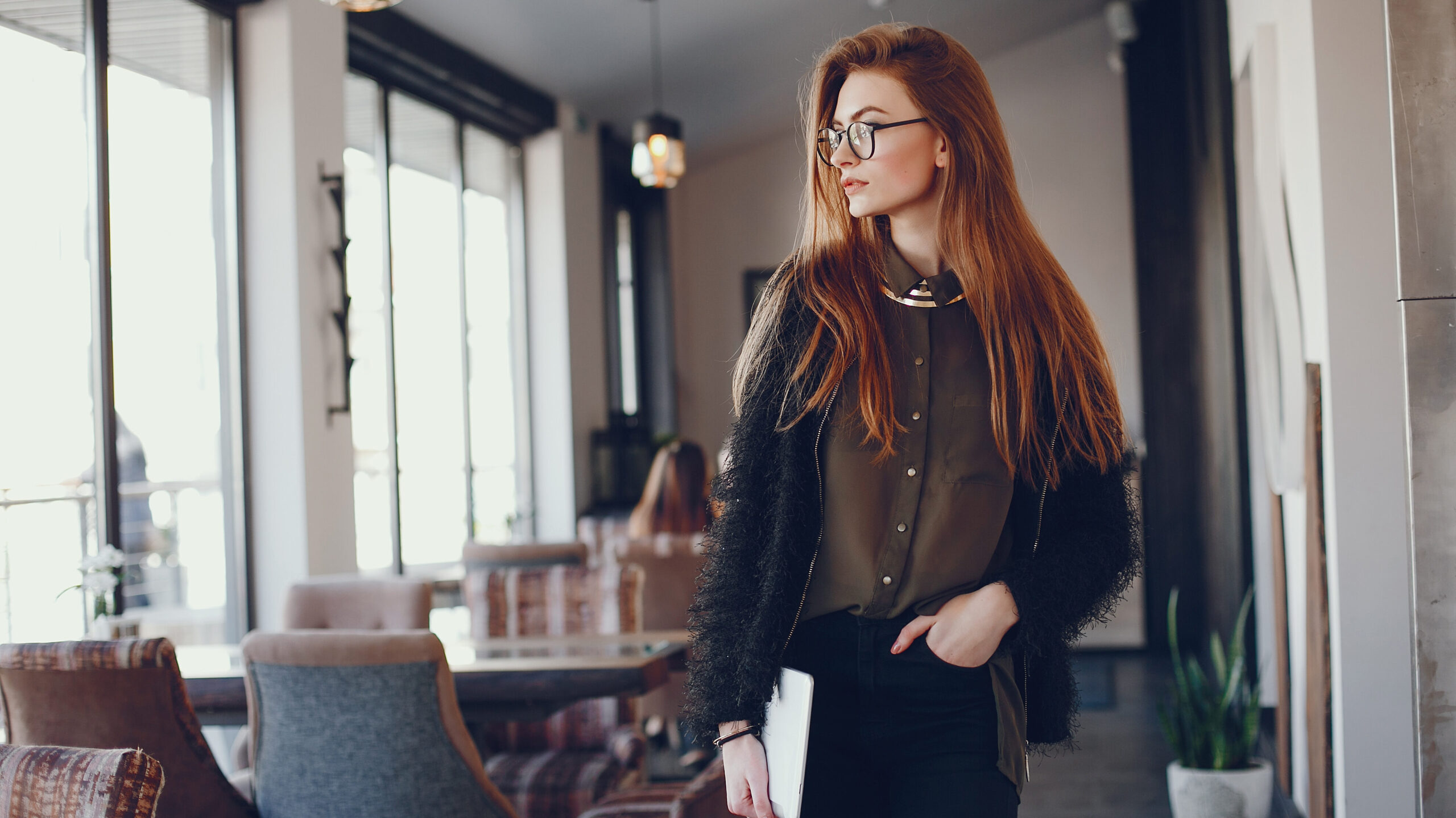 Скупать полмагазина не нужно! Как собрать семь стильных образов для офиса