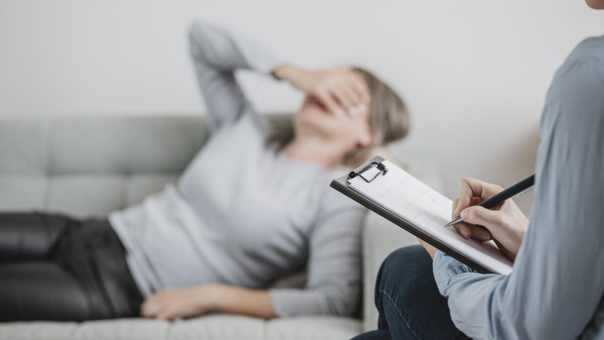 Фильмы и сериалы про психические болезни от осенней хандры