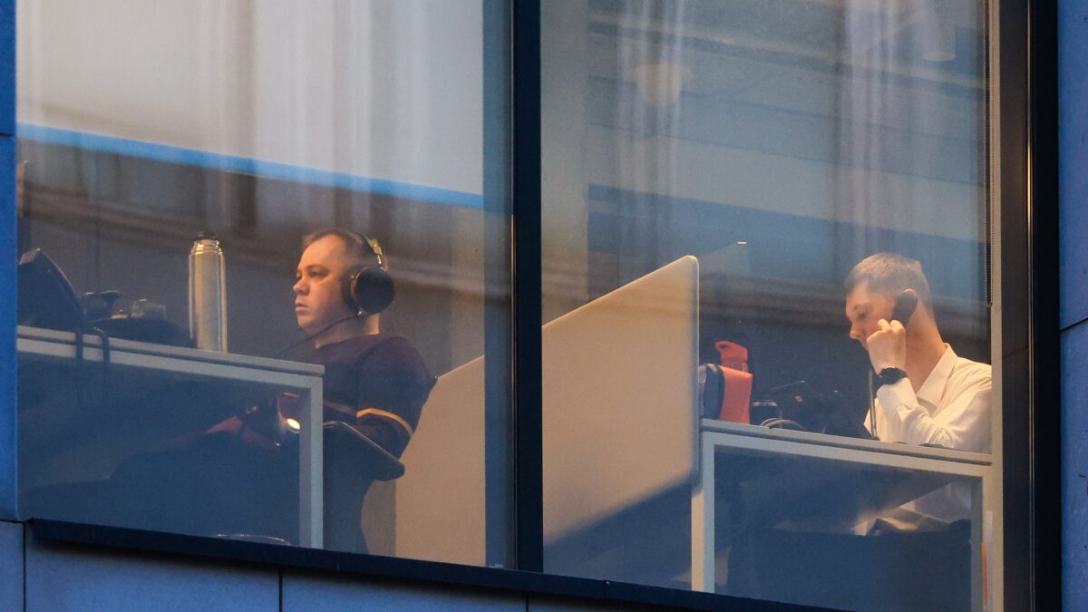 Выгорел на работе: как вовремя понять это и помочь себе