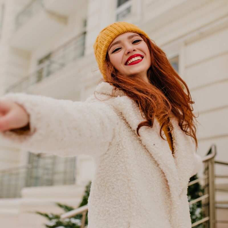 Когда стану счастливым, никому не скажу, но знаки будут: стоит ли говорить о своём успехе