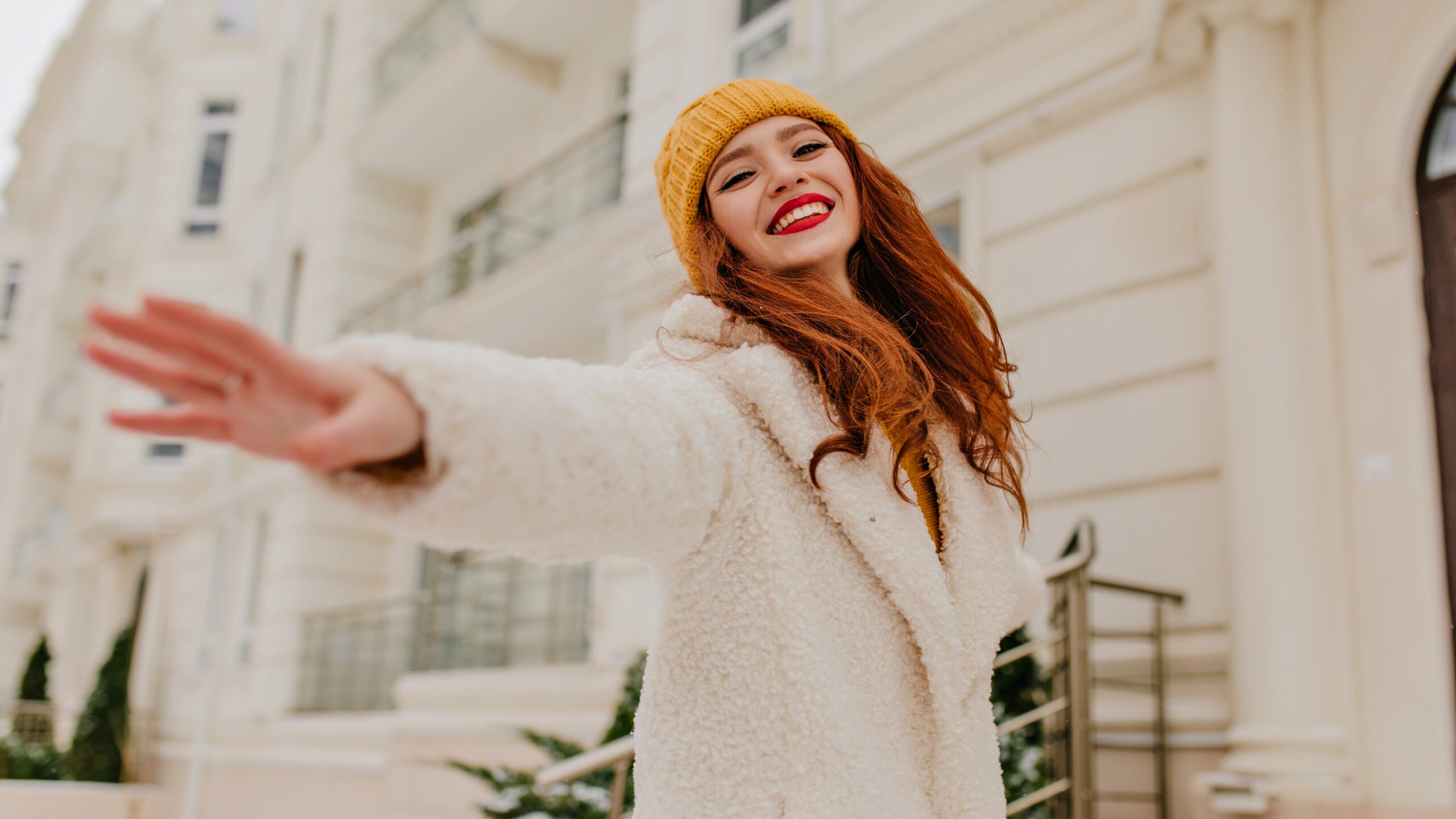 Когда стану счастливым, никому не скажу, но знаки будут: стоит ли говорить о своём успехе