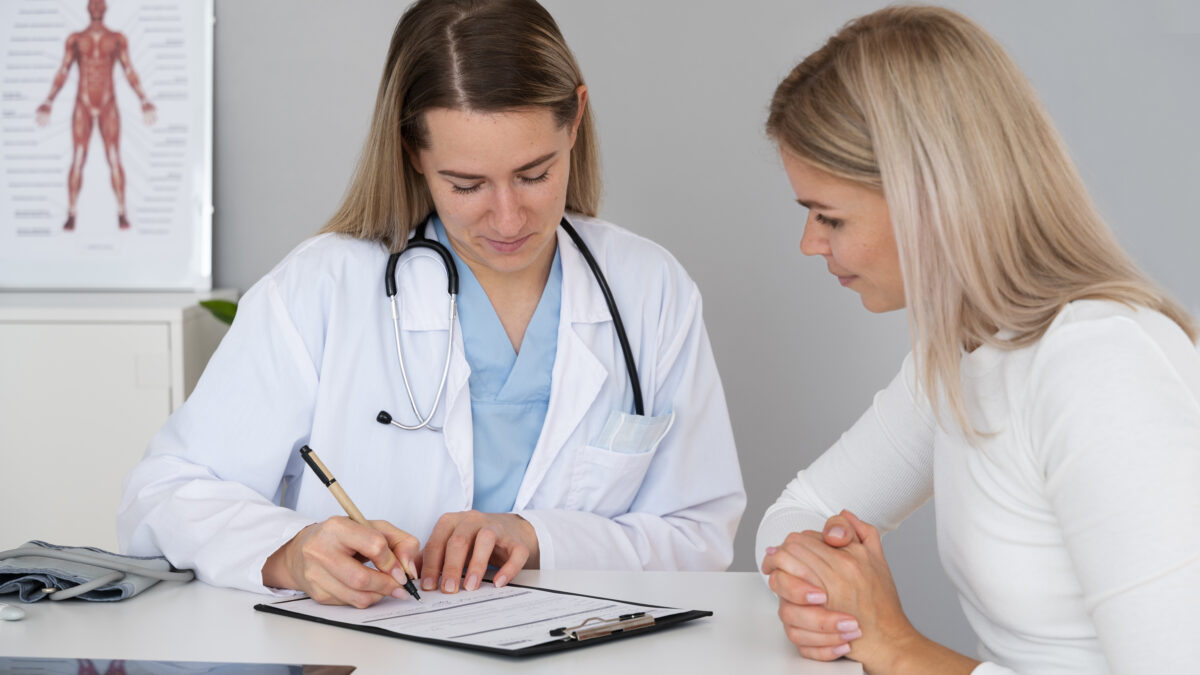 Это опасно? Когда обращаться к врачу? Всё про пигментные пятна: виды, причины и методы борьбы