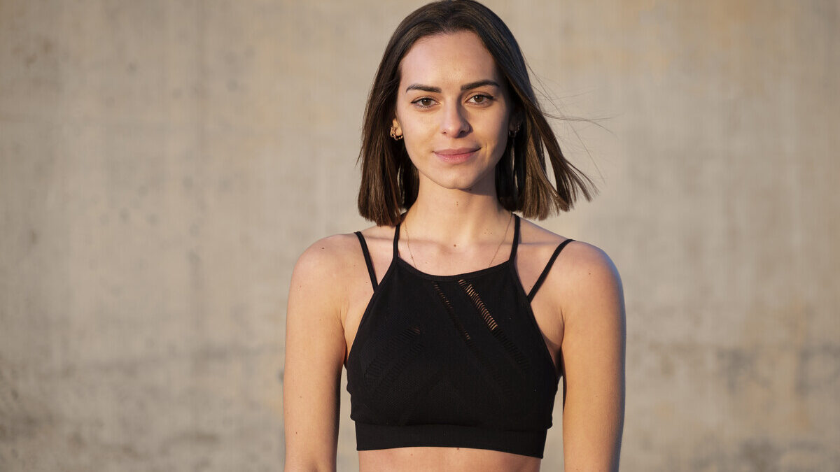 Какие цвета выбрать и что надеть на Новый год Огненной Лошади? Топ-10 образов