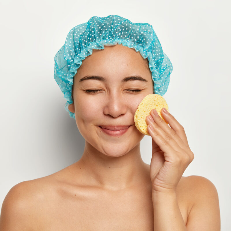 Всё про спонжи для умывания: что это, какие виды бывают, как выбрать и использовать