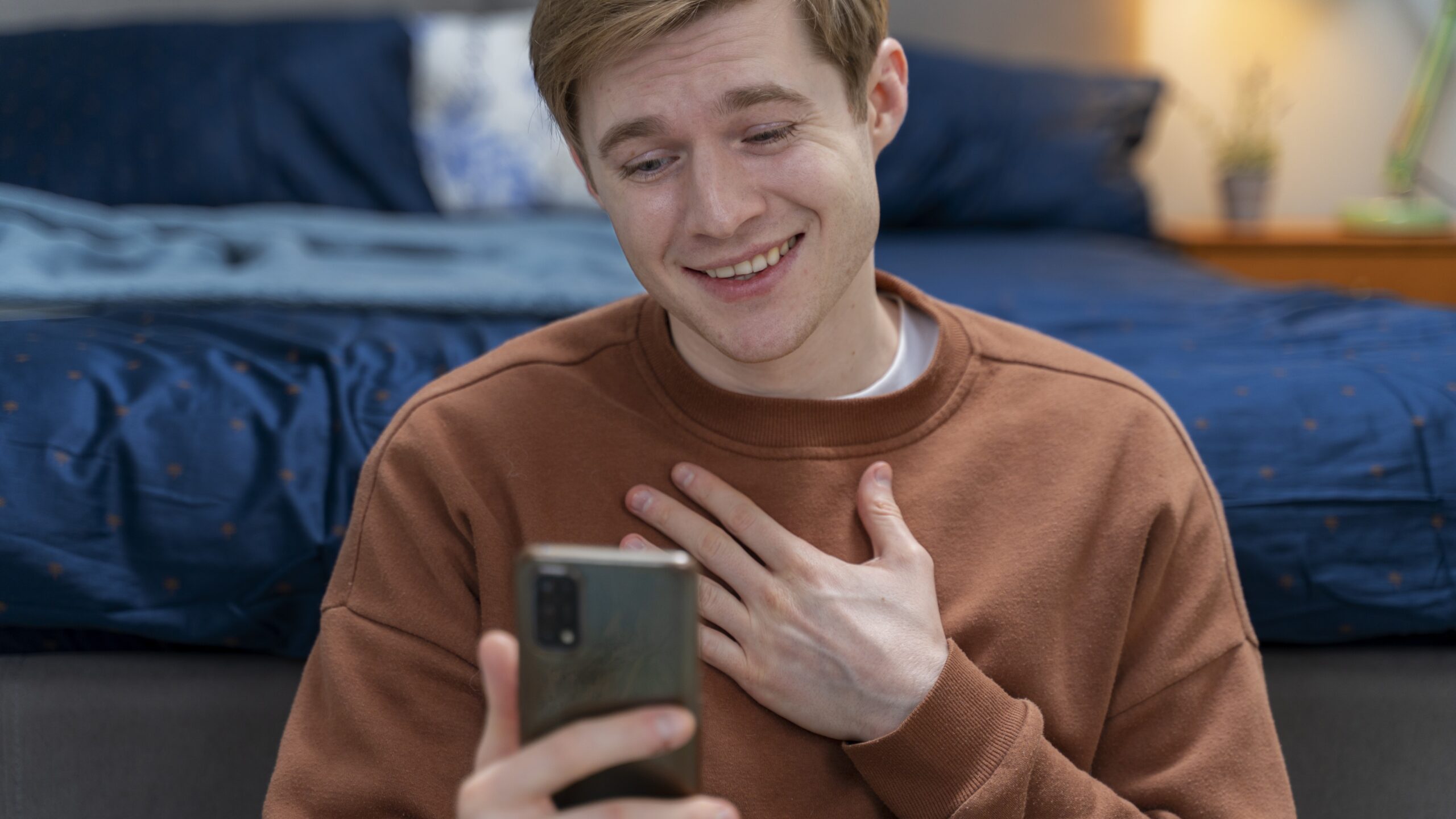 Зачем психолог, если есть ИИ? Заменят ли нейронки живых специалистов