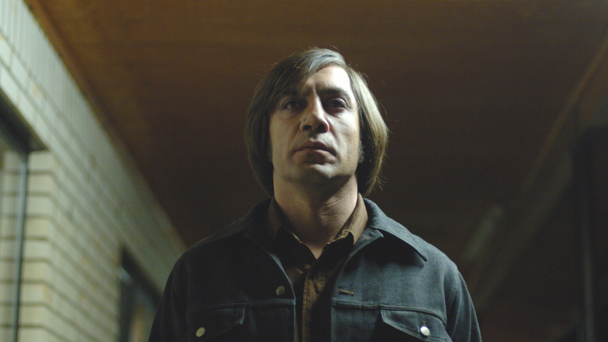 Кадр из фильма «Старикам тут не место» (2007).