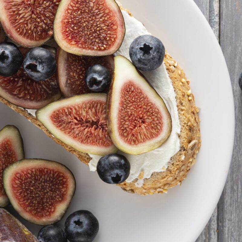 Продукты для женщин: гинеколог назвала топ-7 ингредиентов и рассказала об их пользе