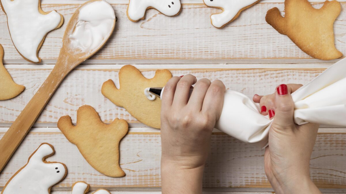 Имбирное печенье и глазурь: как приготовить, инструкция