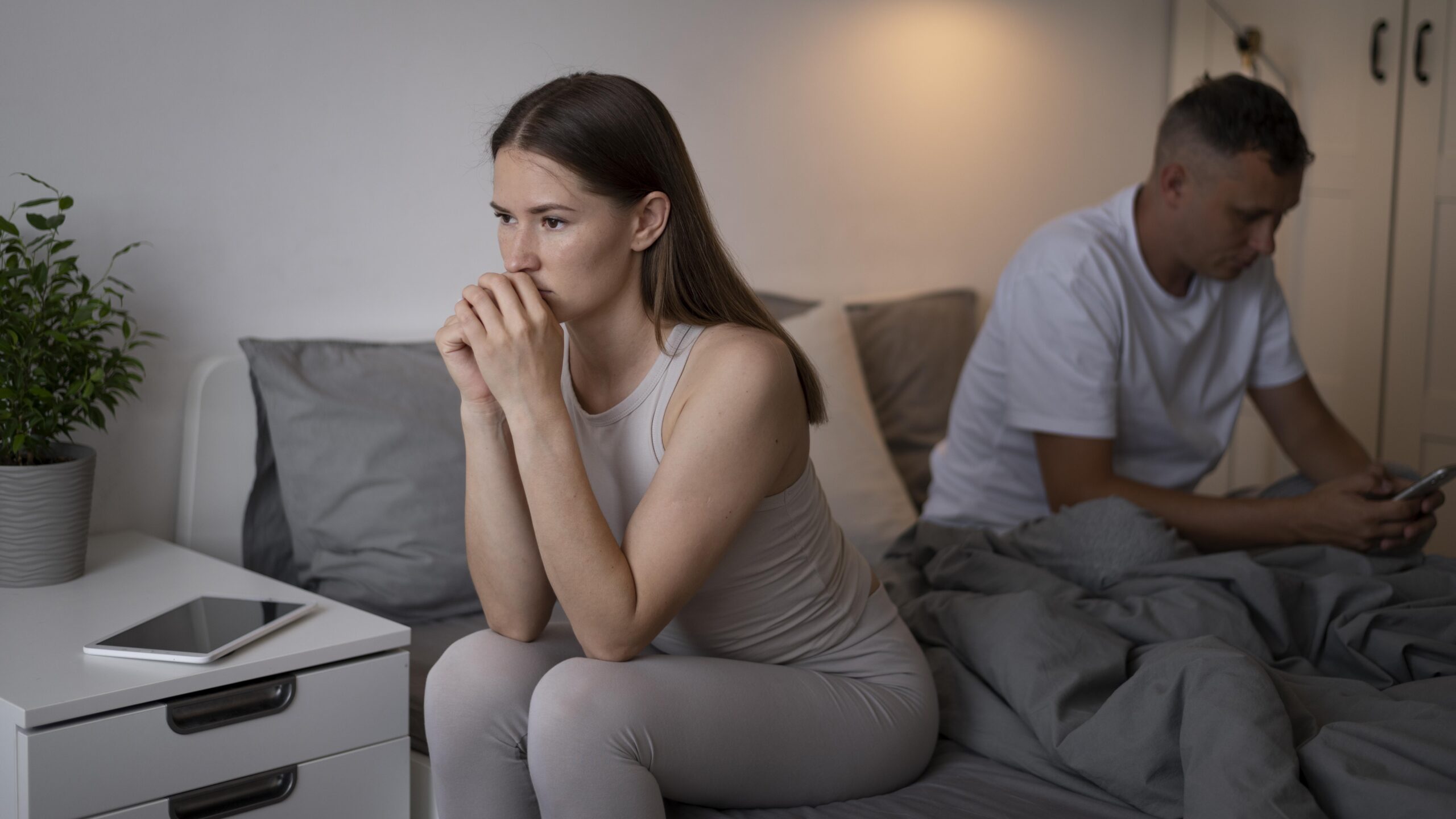 Принц оказался молчаливым: как жить с эмоционально закрытым партнёром?