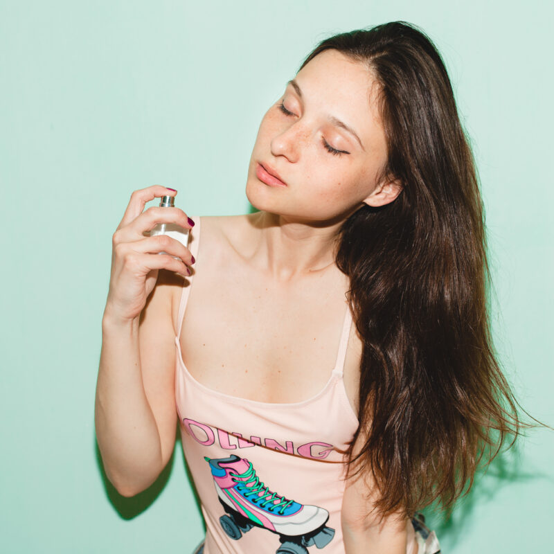 Духи, туалетная вода и одеколон: в чём разница, история создания, плюсы и минусы