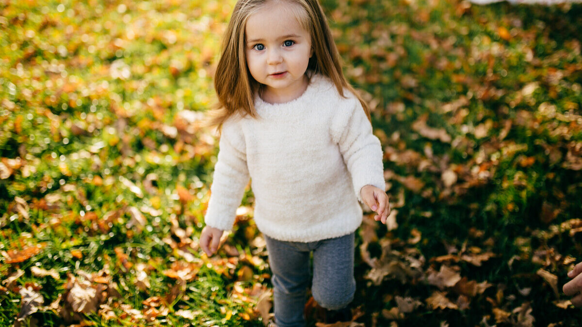 Лучезара, Милана-Виктория и Риана – 150 имён для девочек: популярные, красивые и самые редкие