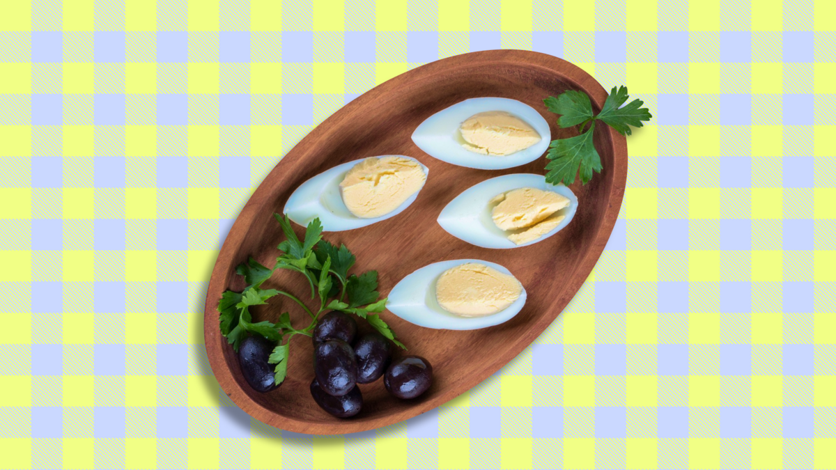 Фаршированные яйца: классический рецепт и вкусные идеи для вашего стола