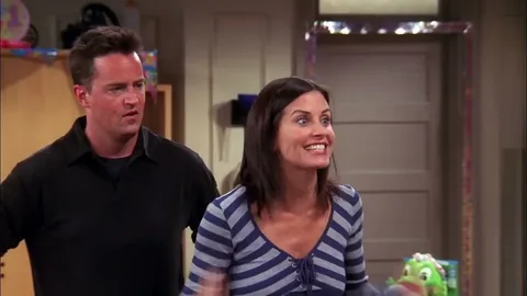 Моника и Чендлер