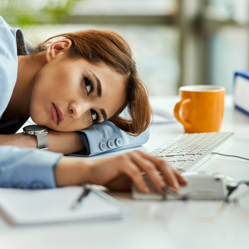 Уйти «в никуда» или терпеть до срыва? Когда пора увольняться