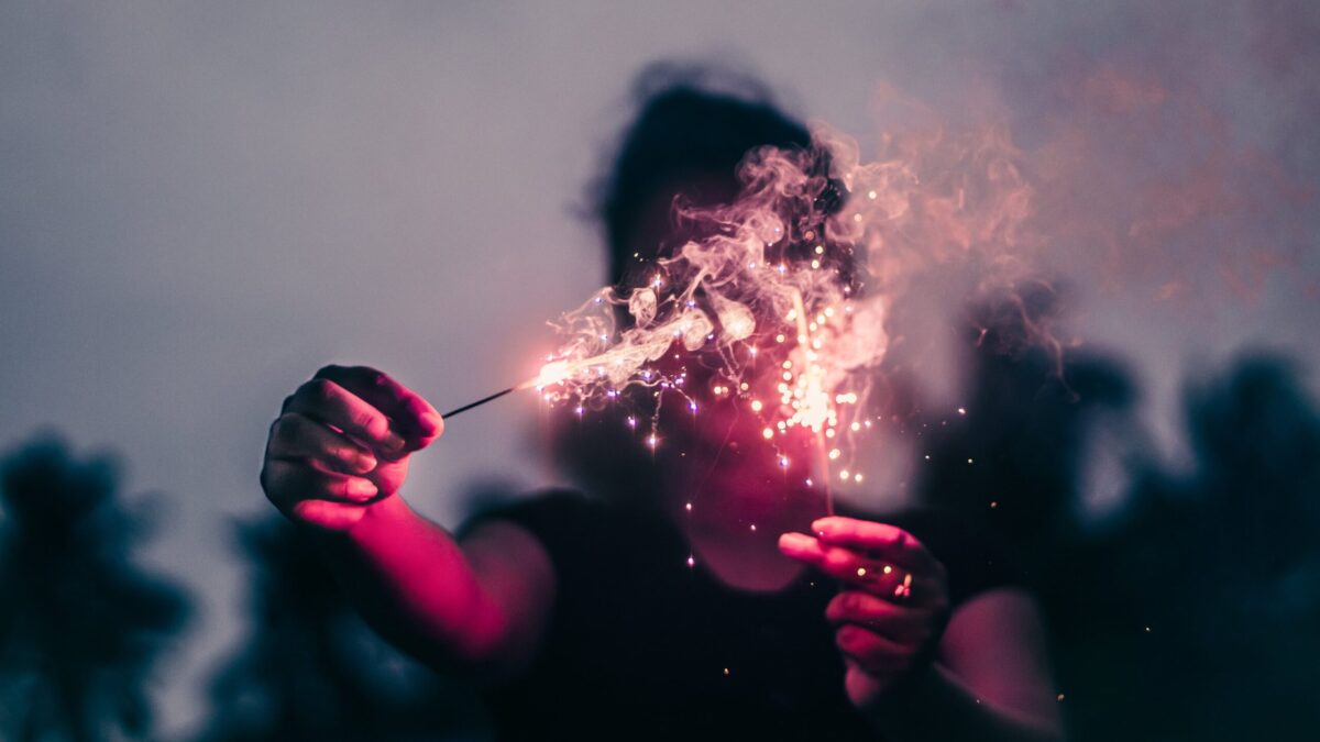 Близнецы будут тупить, а Водолеи могут изменить себе: гороскоп на сегодня, 22 января 2026 года