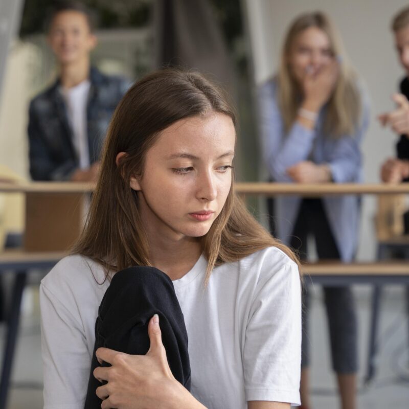 Как будто живу за других: как перестать зависеть от мнения окружающих?