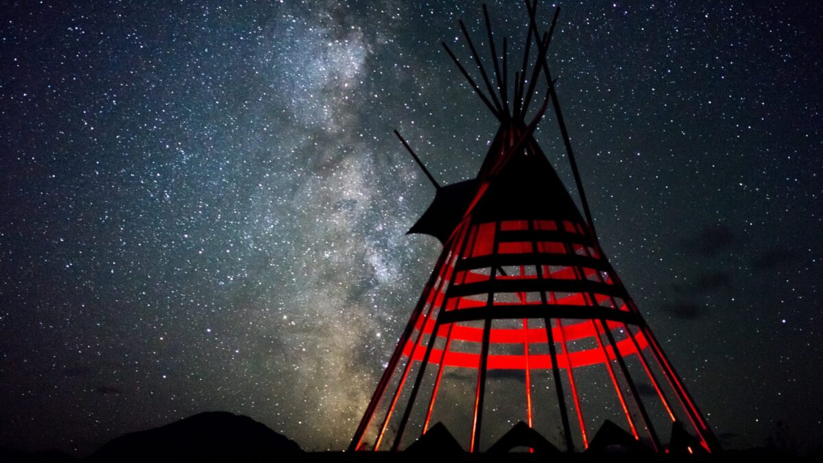 Скорпионов будут бесить идиоты, а Водолеи познают тайну подсознательного: гороскоп на 20 января…