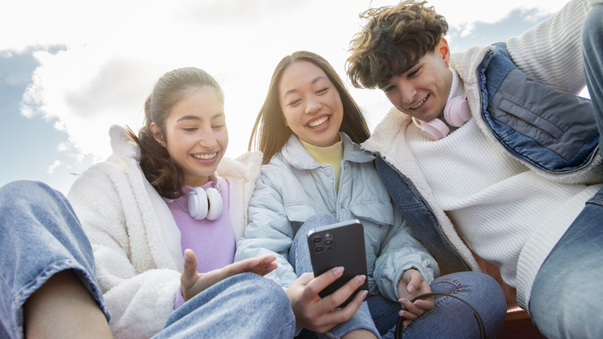 Биг уфф, NPC, бассин – что это такое и как использовать в речи? Всё про зумерский сленг: топ-10…