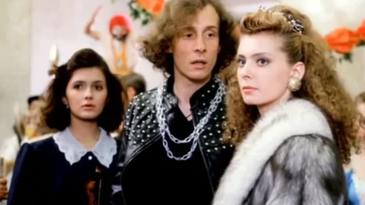 90-е возвращаются! Тренд Slavic girl: кто эта девушка и как она выглядит