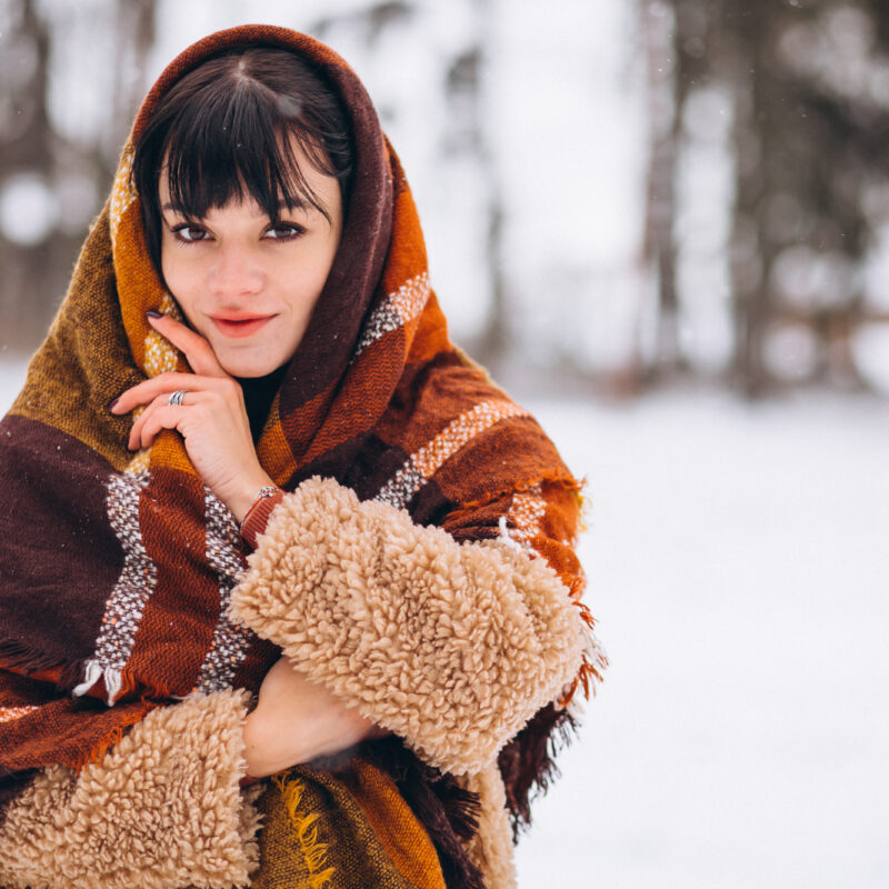 90-е возвращаются! Тренд Slavic girl: кто эта девушка и как она выглядит