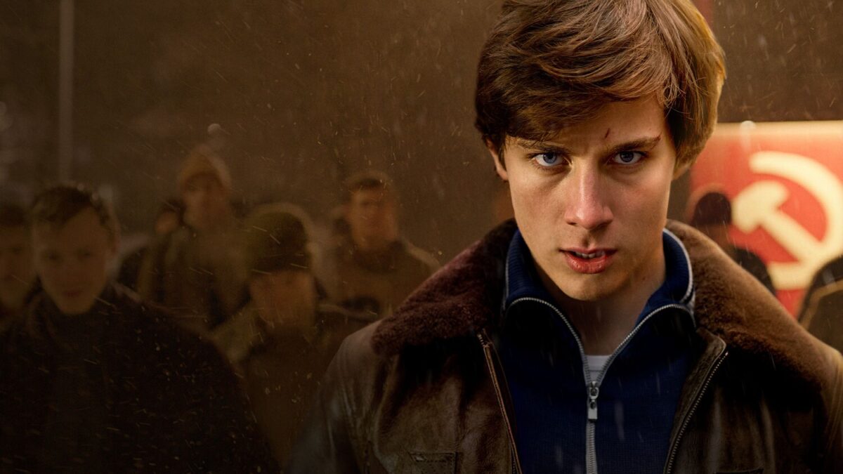 Кадр из сериала «Айда».