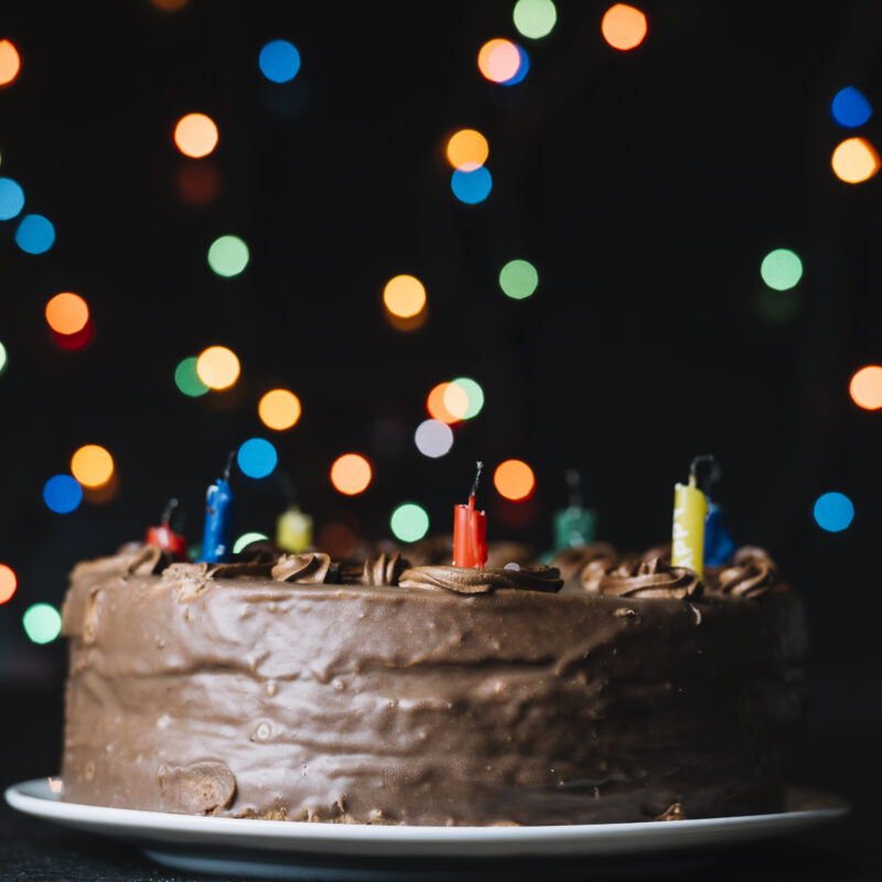 Не такой уж счастливый день: почему люди часто умирают в свой день рождения? 