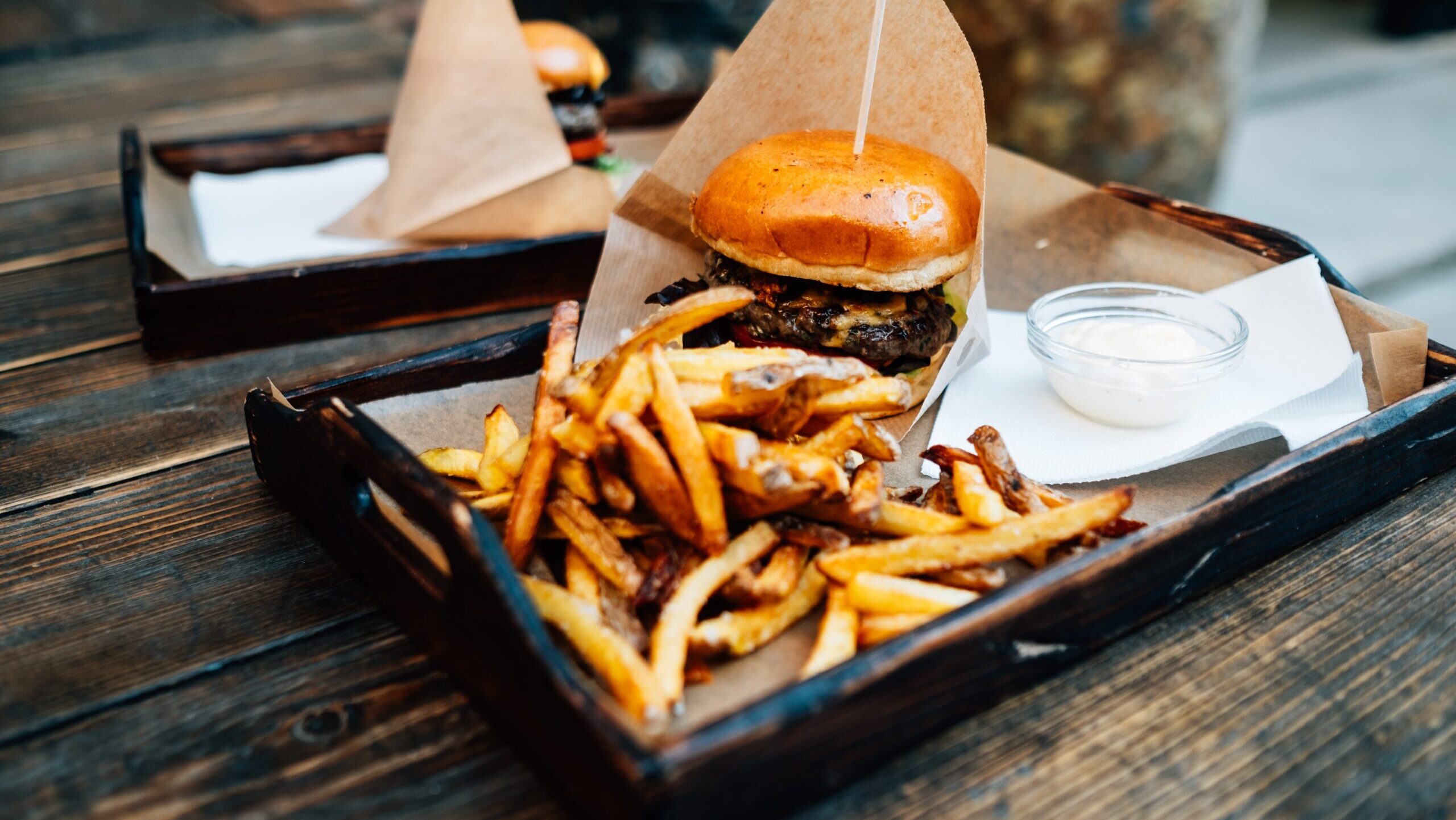 Диета тебе не поможет: почему качаться бесполезно, если у тебя «пивной живот»?