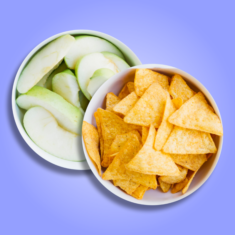 Вместо чипсов и попкорна: полезные закуски под фильм, топ-20 идей