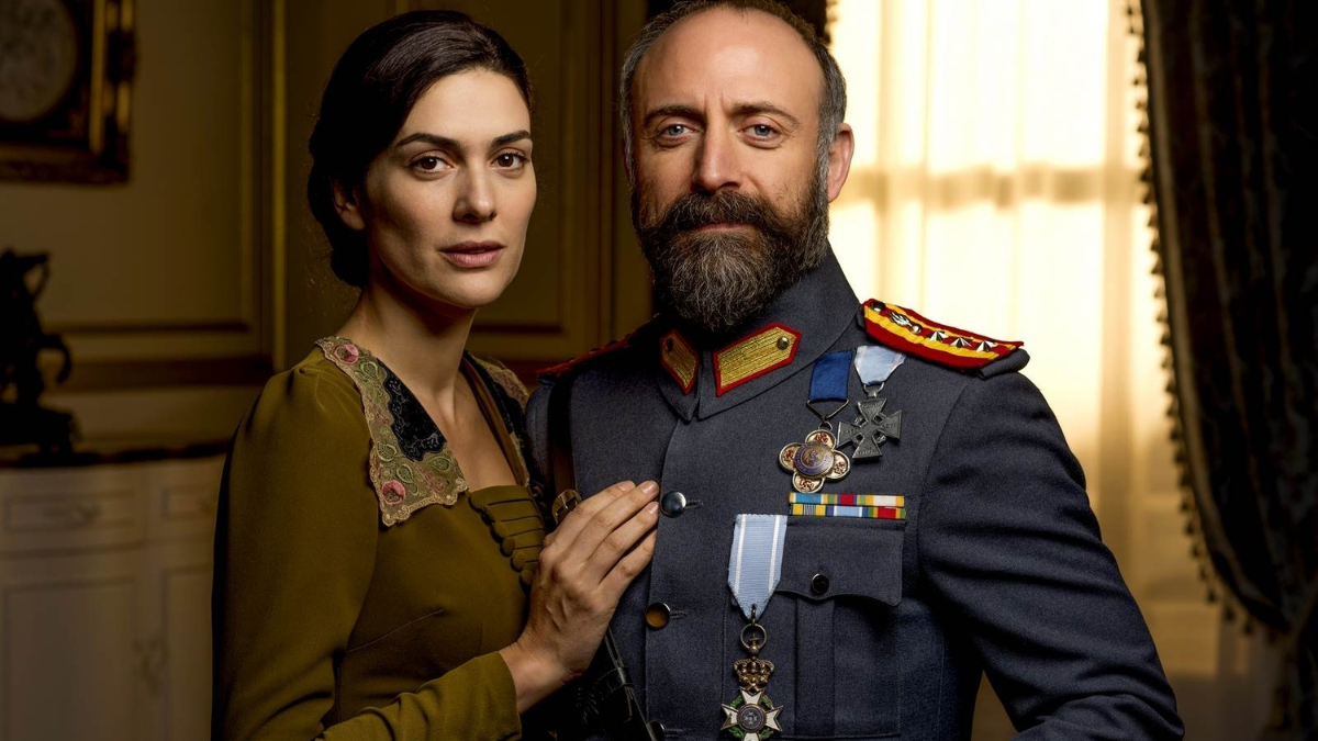 Кадр из сериала «Ты моя Родина» (2016-2018).