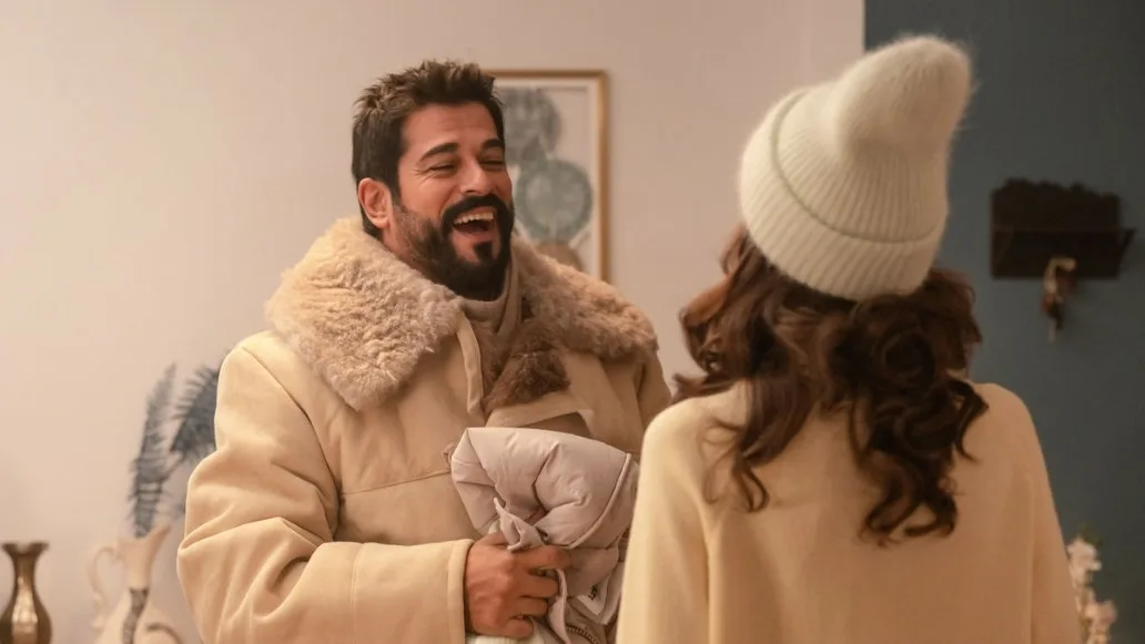 Кадр из сериала «Я к тебе надолго» (2024).