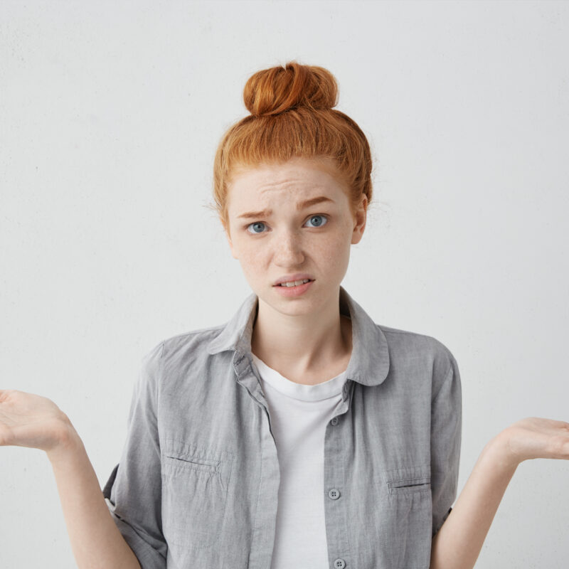 Я – тревожник, мой парень – избегающий, как нам строить отношения и при чём тут типы привязанности