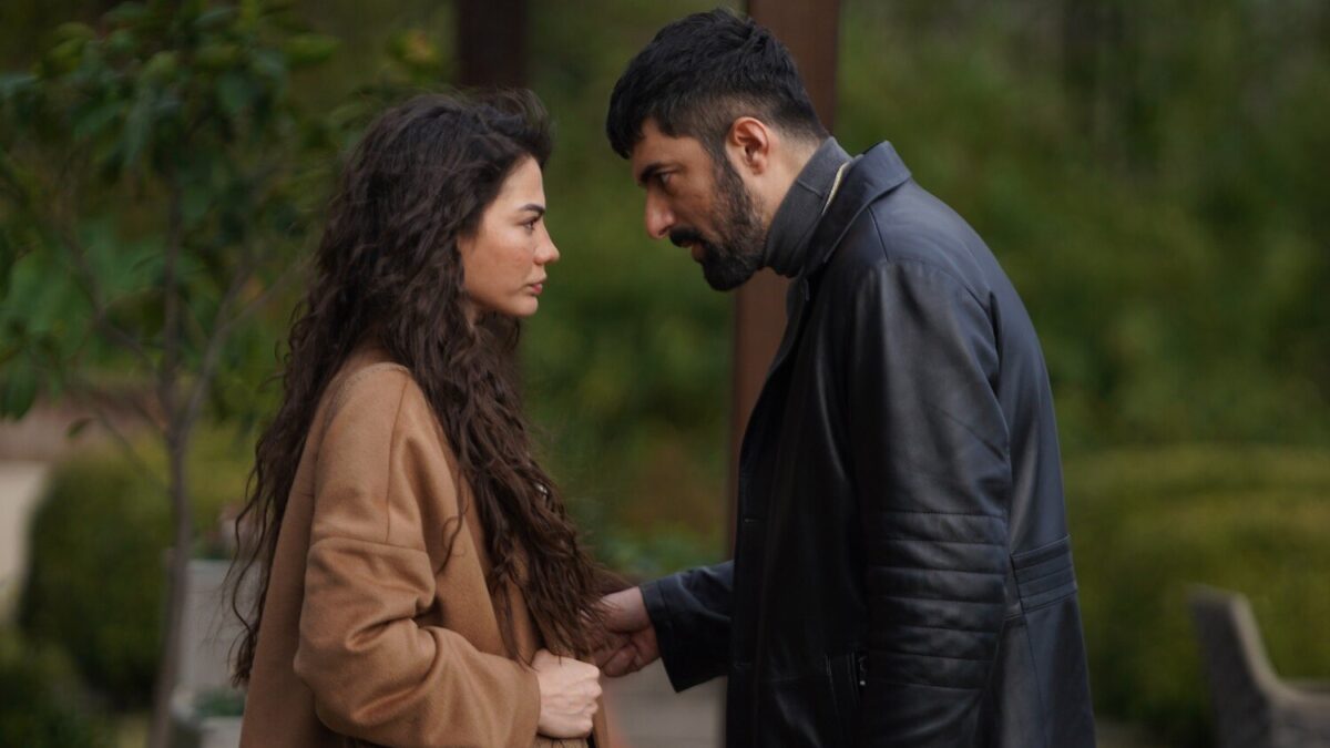 Кадр из сериала «Меня зовут Фарах», 2023.