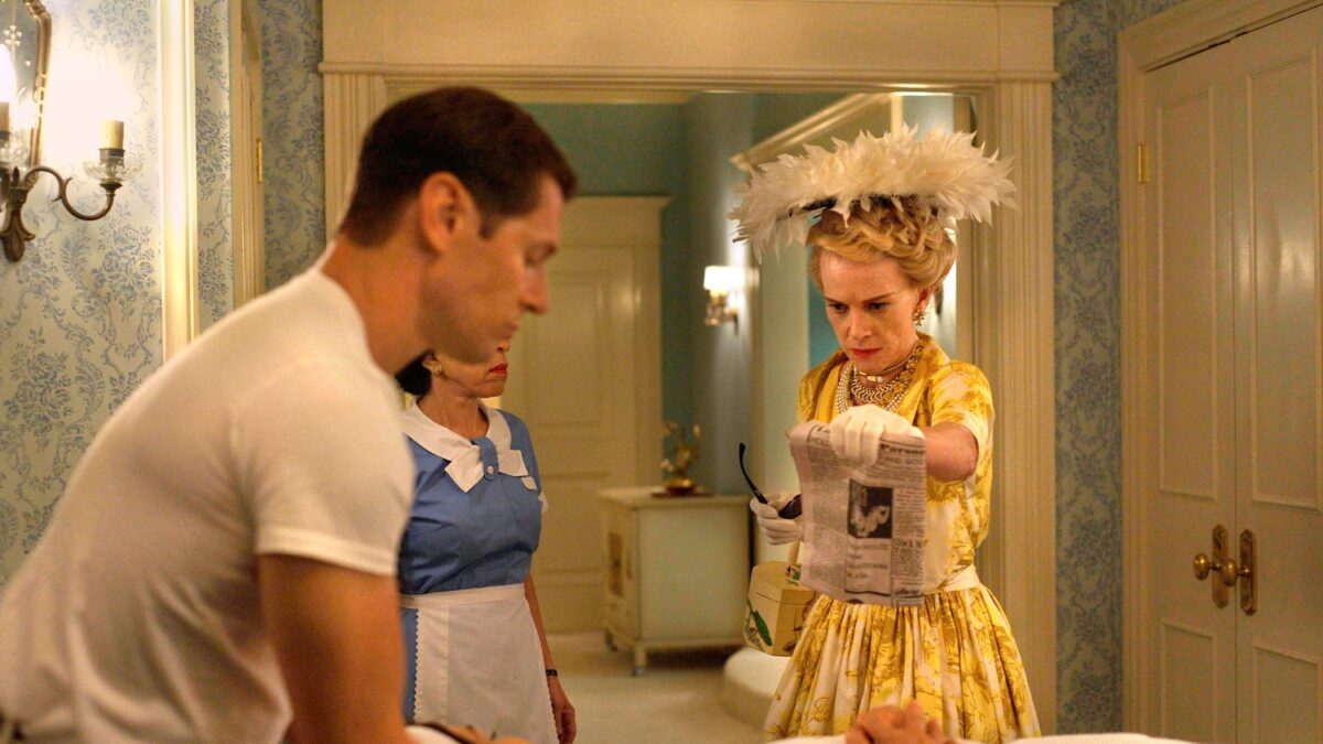 Кадр из сериала «Вражда»