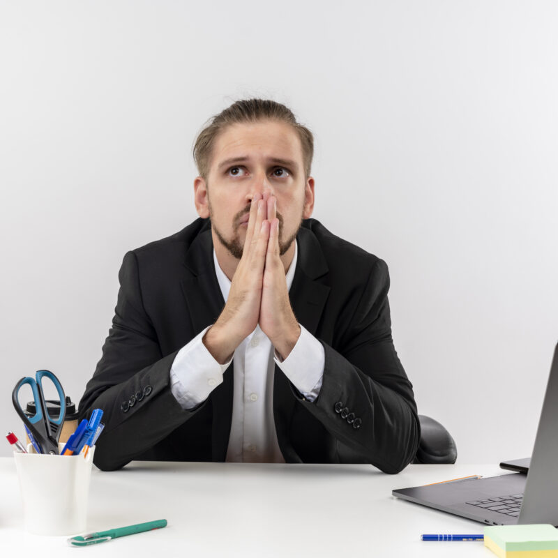 «Хочу уволиться по собственному желанию»: почему ты терпишь, даже когда силы на исходе