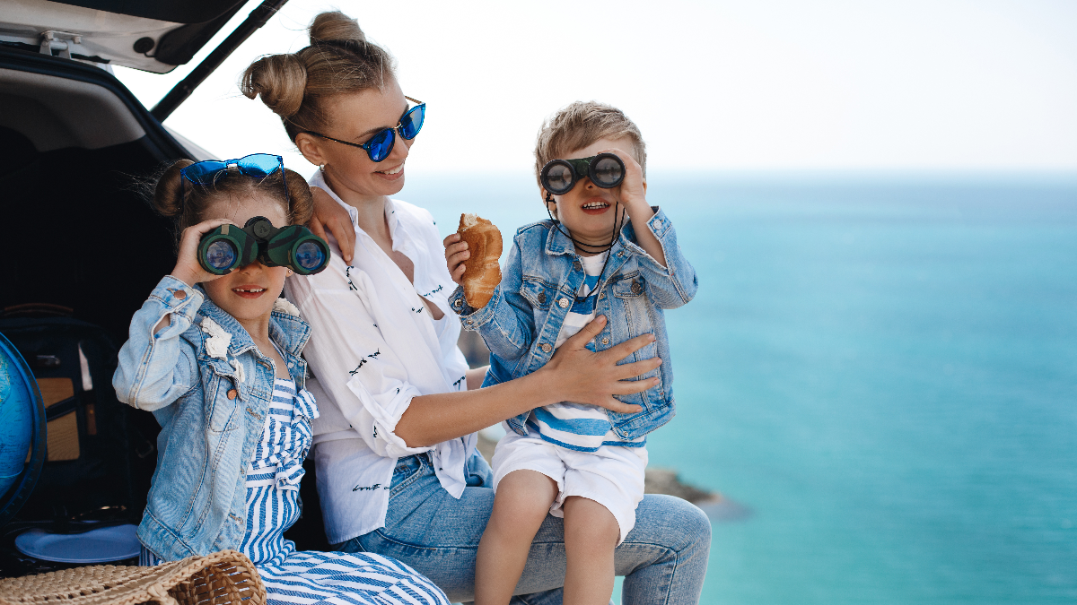 Как путешествовать с ребёнком: инструкция для тех, кто не хочет сойти с ума в дороге