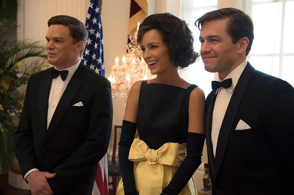 Кадр из сериала «Корона», 2 сезон.