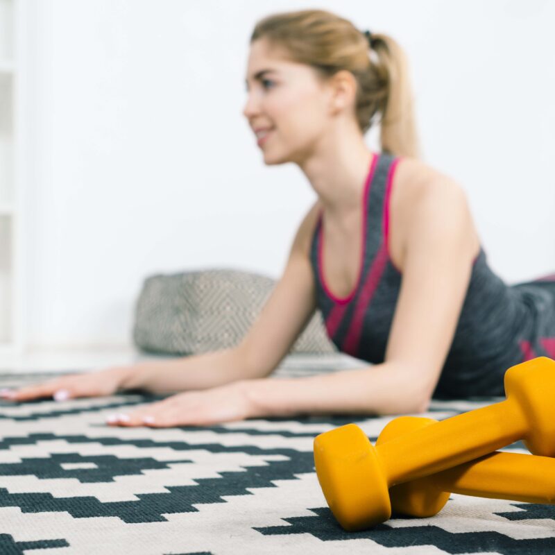 И сам справлюсь: стоит ли экономить на тренере при покупке абонемента