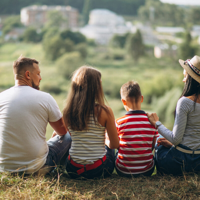 «Я ненавижу свой отпуск с семьёй». Как перестать всё контролировать и просто отдохнуть
