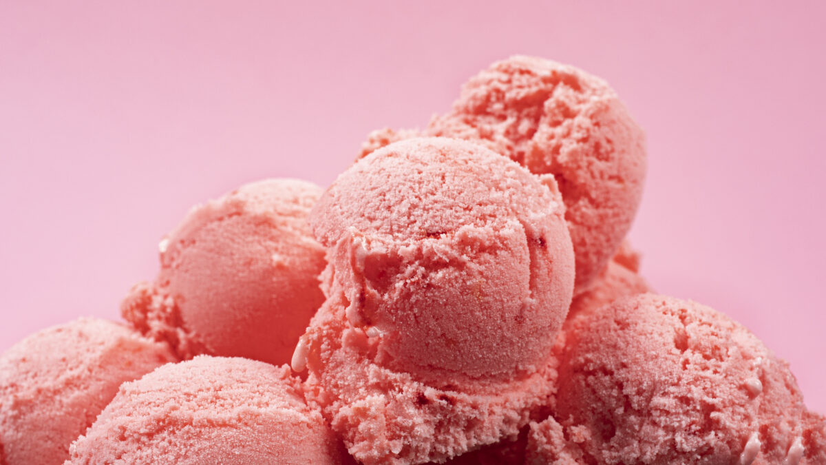 Всё о мороженом: как не ошибиться в магазине и сделать идеальный десерт дома