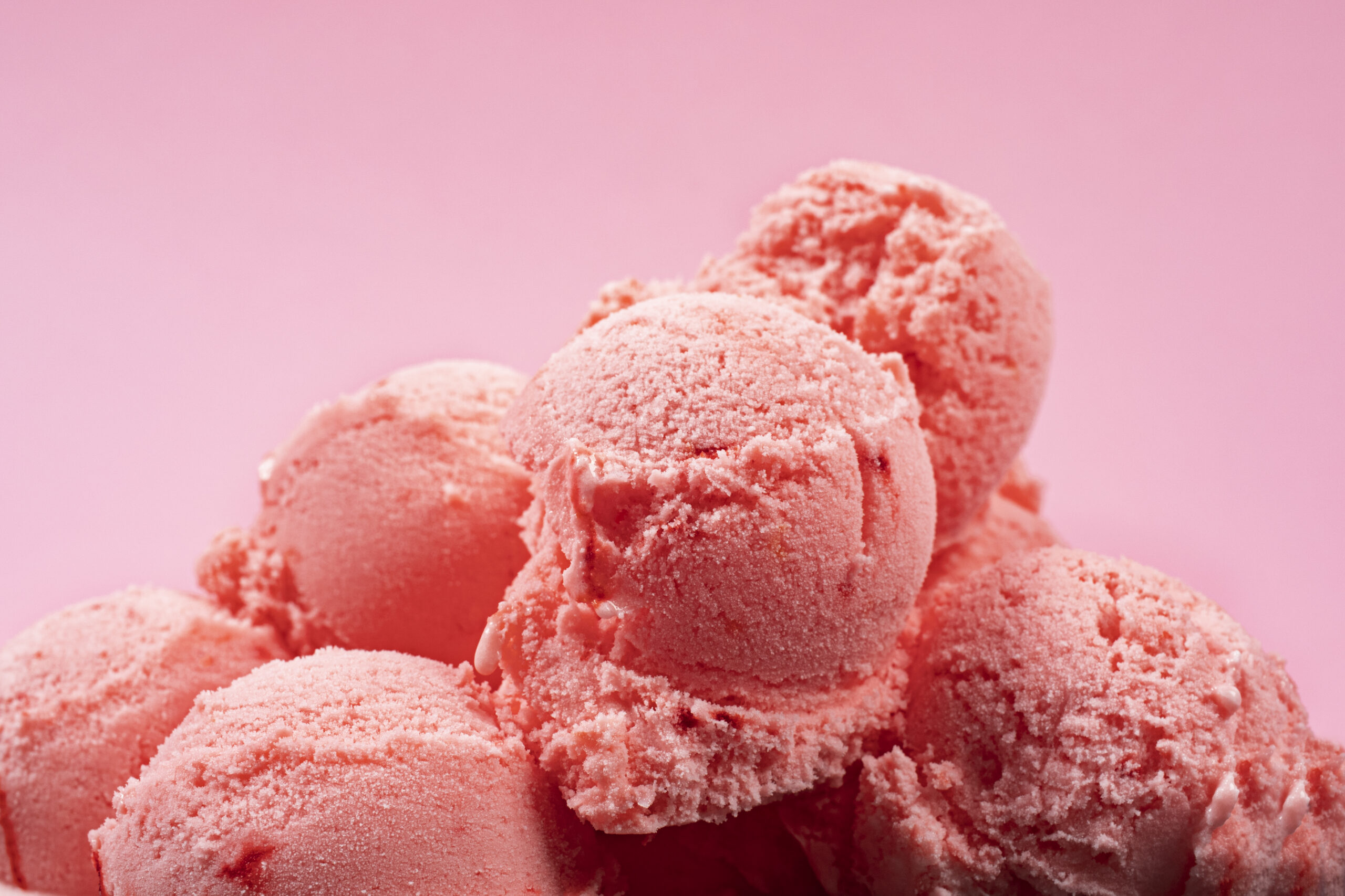 Всё о мороженом: как не ошибиться в магазине и сделать идеальный десерт дома