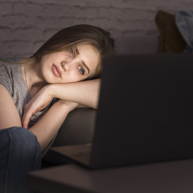 Лишь бы в кровати полежать: что такое режим гоблина и чем он опасен