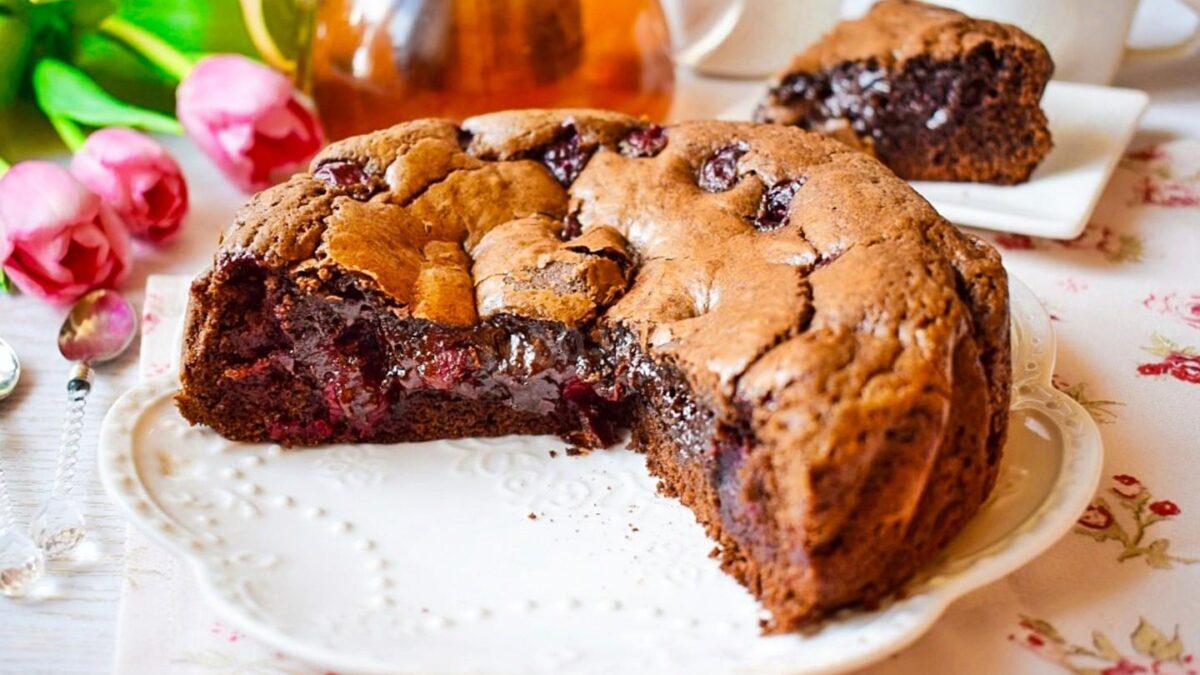 Рецепт вкусного пирога: 7 вариантов идеальной выпечки