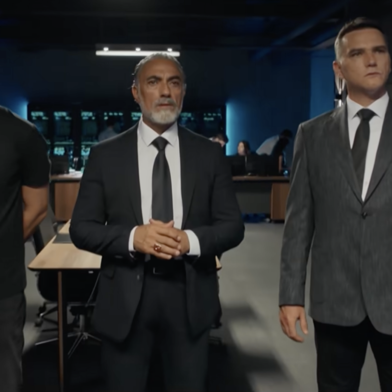 Сериал «Контора»: скачок во времени и трагедия за кадром